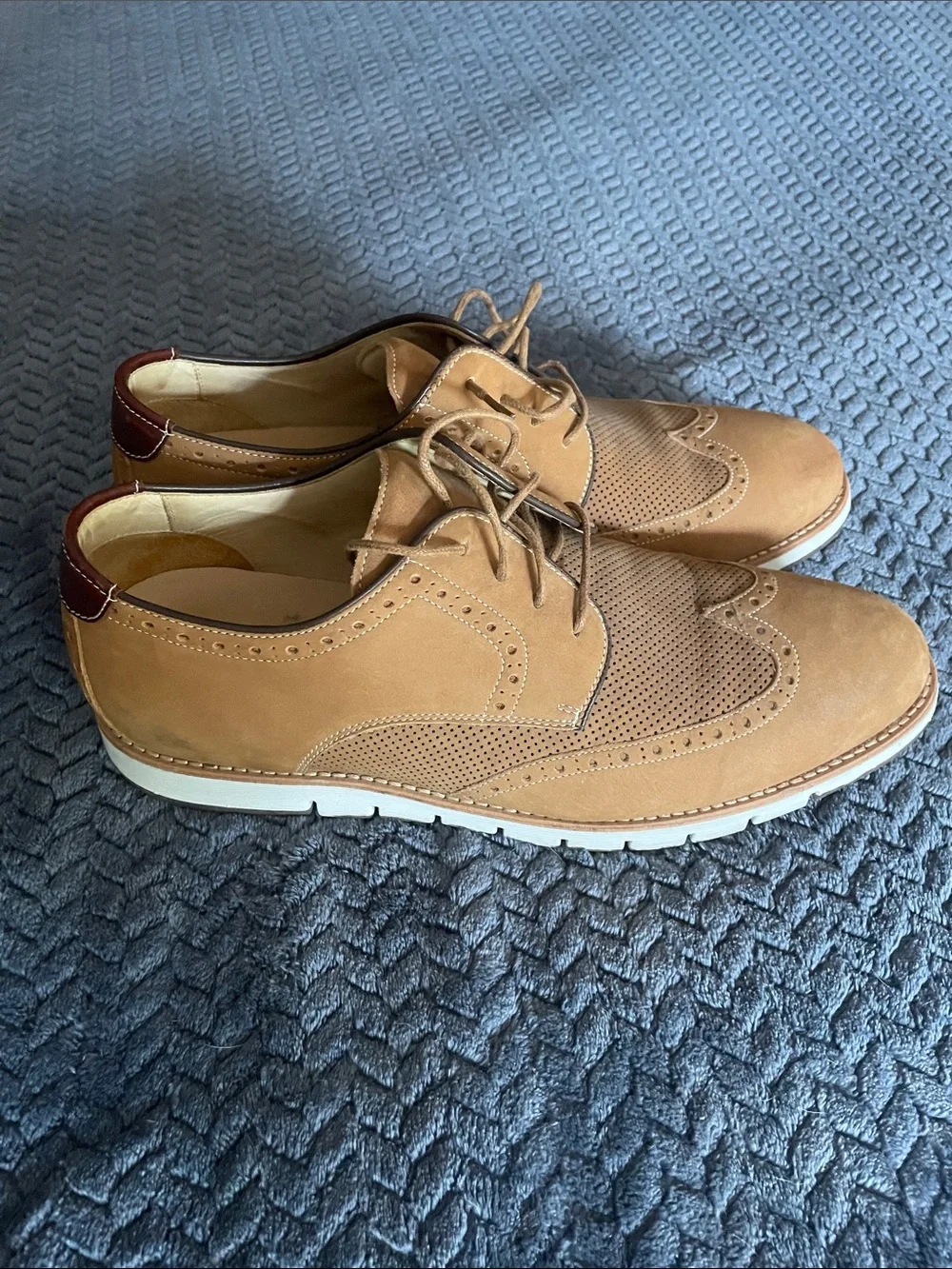 Men's Tan Wingtip Lace-Up J & M sheepskin soles! Like new size 12 Men’s
